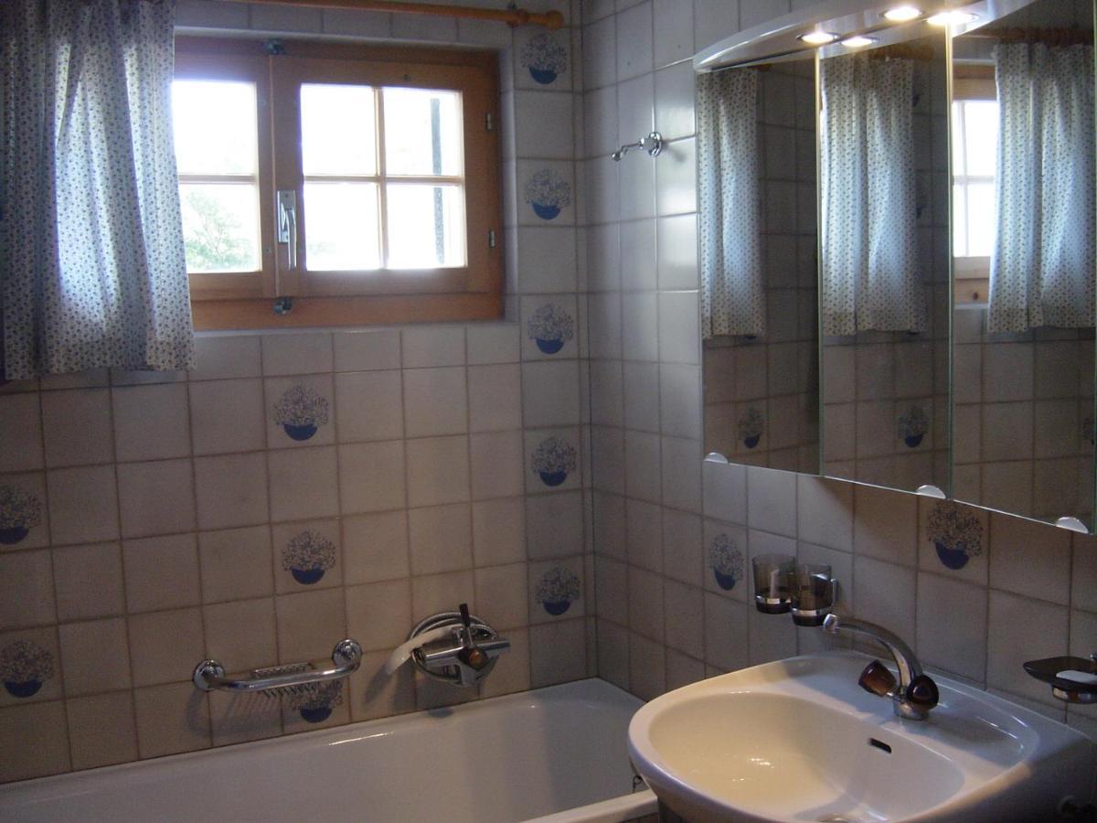 Charming With Panoramic View And Private Parking In Gruyere * Greyerz