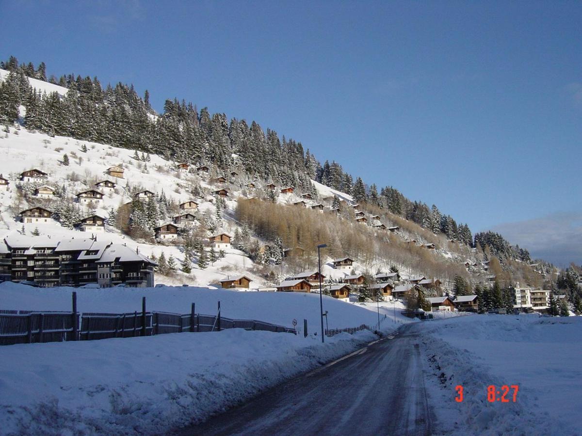 Charming With Panoramic View And Private Parking In Gruyere Greyerz
